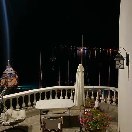 Kasteli Apartment Poros Town